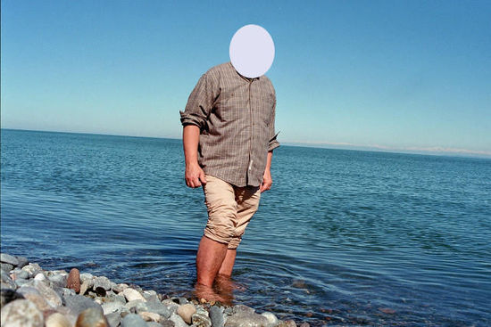 Ach ja, die Füße habe ich mir im schwarzen Meer auch naß gemacht.