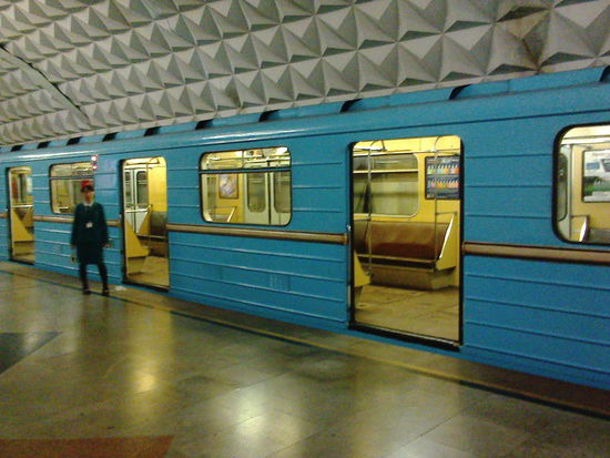 Achtung Staatsgeheimnis. Photo der U-Bahn Taschkent.