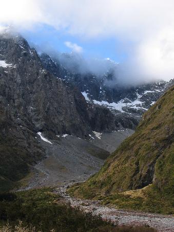 auf dem weg zum milford sound - geniale strecke!