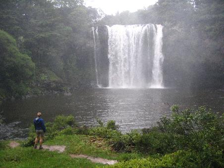 und wieder ein wasserfall