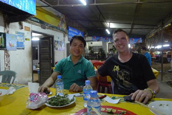 Dank der Hilfe von Khasoak mussten wir abends zum Glück nicht hungern