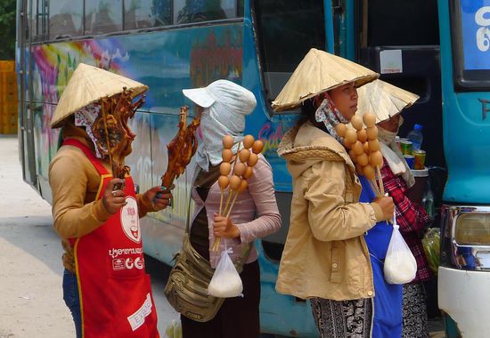 ...es gibt nichts was es nicht gibt. Hungern muss hier niemand