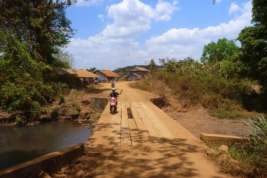 Weiter geht es über Brücken.....