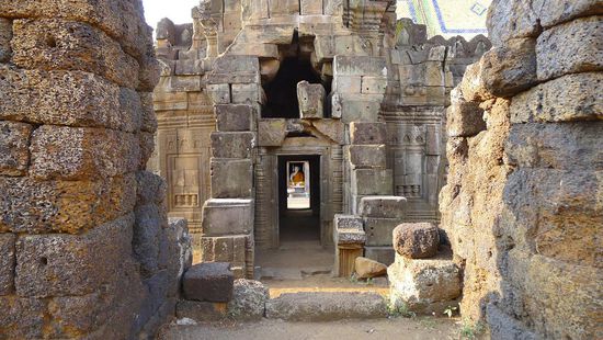 Wat Nokor ist einen Besuch wert, es soll noch älter sein als Angkor Wat