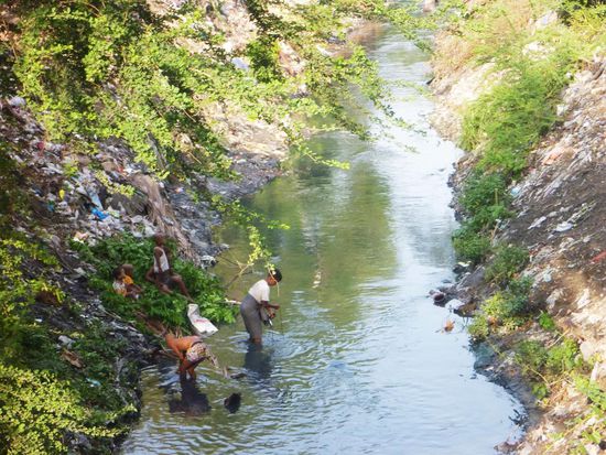 Durch die Stadt ziehen sich viele Kanäle, alles "Badezimmer"
