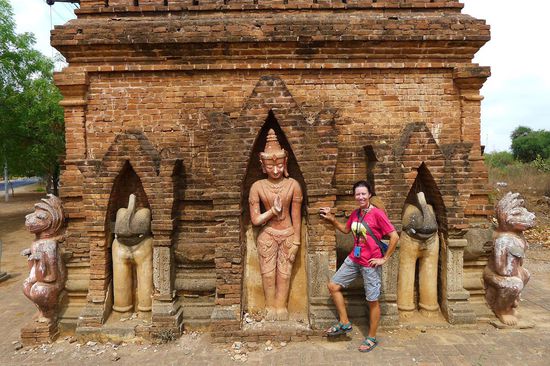 Überall, wirklich überall, kleinere Tempel und Schreine