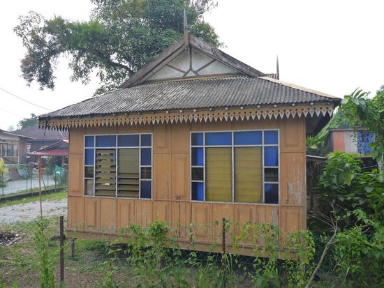 Eines von vielen schönen malayischen historischen Häusern am Wegesrand