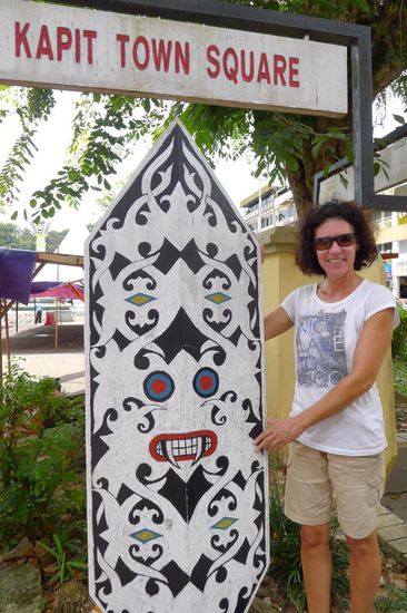 Überall in der Stadt findet man Symbole und Ornamente der Ureinwohner