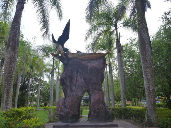 Das Wahrzeichen von Batu Niah, wie sollte es anders sein : Schwalben