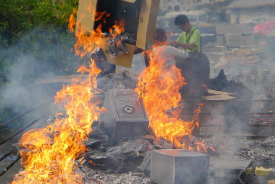 Tresore scheinen bei den Geistern auch beliebt zu sein