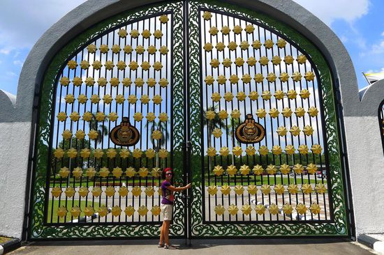 Eines der imposanten Tore