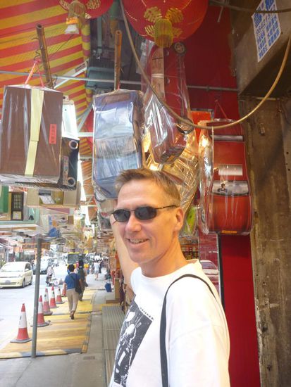 Oliver interessierte eher die reichhaltige Auswahl an Luxus - Autos.