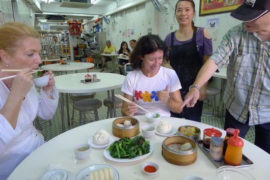 Gestenreich half man uns beim Zusammenstellen eines leckeren Menüs