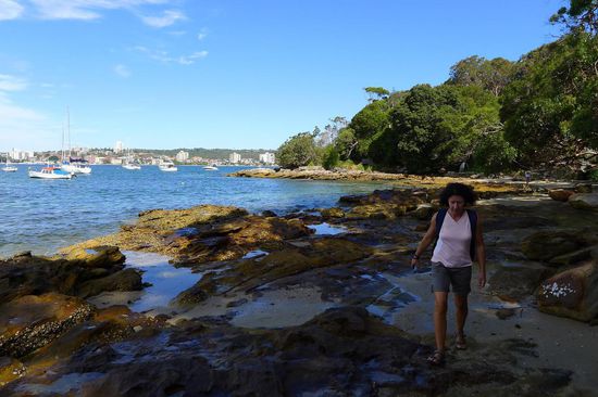 Gewisse Streckenabschnitte  an der Küste sind nur während der Ebbe zu begehen, sonst muss man auf  die Strassen ausweichen.