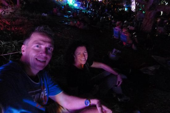 Etwas später am Bradleys Head. Warten auf das grosse Feuerwerk.