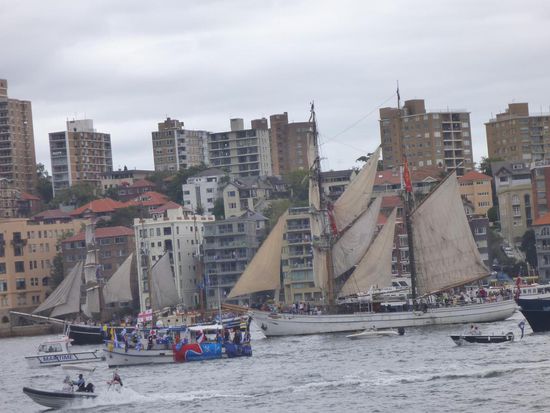 Die Parade der alten grossen Segelschiffe