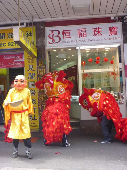 Während der Feiertage des chinesischen Neujahres gab es in Chinatown auch überall die klassischen Löwentänze