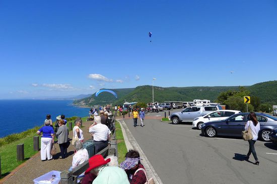 Die Ruhe währte nur kurz, hier ist wirklich ein extrem beliebter Ort für Gleitschirmenthusiasten