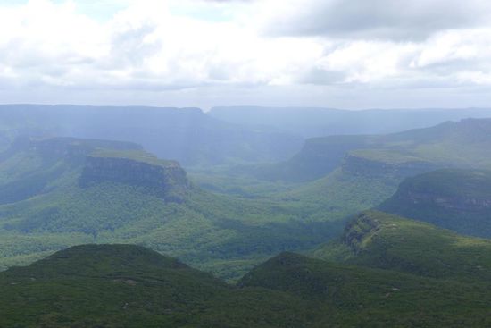 Der Ausblick auf den Canyon und den Nationalpark waren unglaublich, leider ohne Sonne und deshalb nicht so klar. Aber die ganze Atmosphäre kann ein Bild leider sowieso nicht wiedergeben.