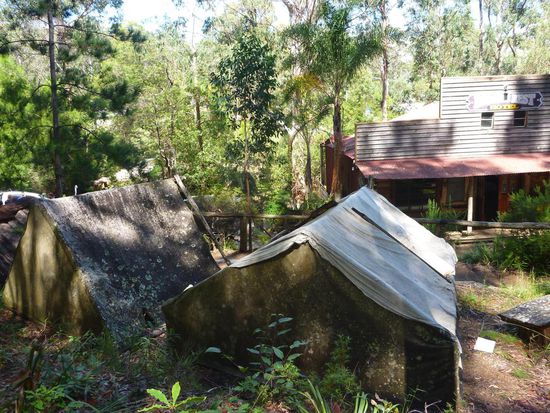 Goldgräberstadt Mogo. Die verlangen ganz schön viel Eintritt......