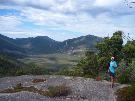 Zwischenstopp auf dem Weg zum Gipfel des Mount Bishop. Schon hier eine herrliche Aussicht.