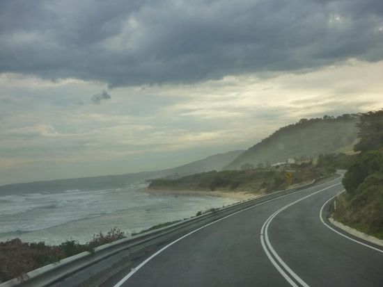 Und ehe man sich versieht, fahren wir schon dort entlang