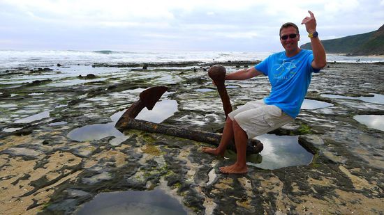 Wreck Bay, hier liegen noch einige Anker von versunkenen Segelschiffen des 19.Jhd. am Strand (einer fehlt jetzt! pssst!!)