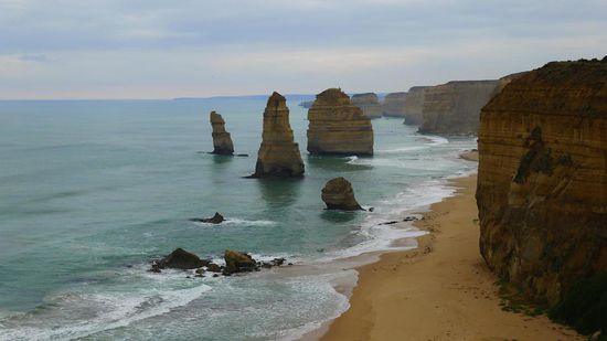 Die bekannten 12 Apostel, schade das die Sonne sich immer noch versteckt