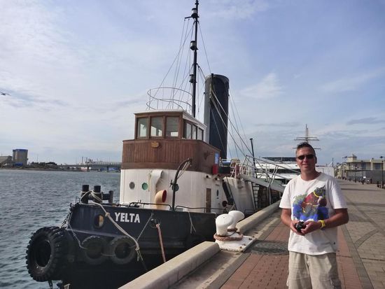 Das Hafenbecken von Port Adelaide