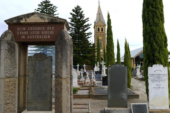 Überall findet man gut erhaltene Friedhöfe aus der Pionierzeit, in dieser Gegend hauptsächlich von deutschen Pionieren