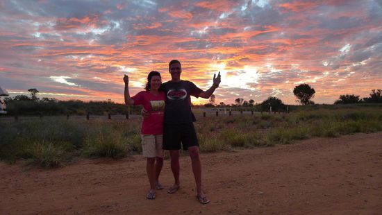 Jetzt ein entspannter Abend am Finke River,dieser ohne Wasser, aber dafür ein schöner Sonnenuntergang