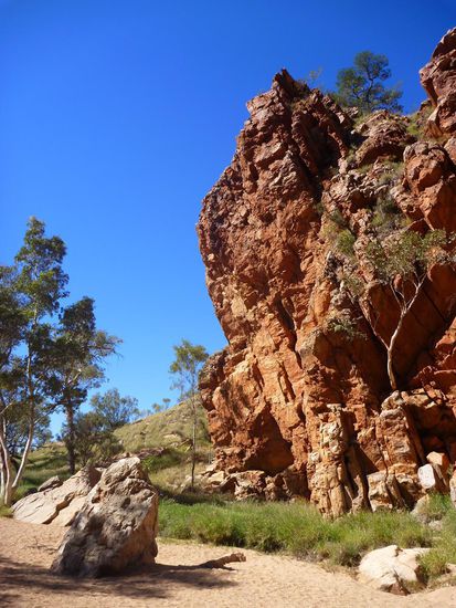 Jetzt im East MacDonnell NP,  hier Emilys Gap