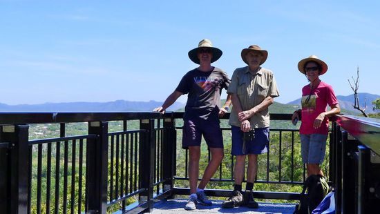 Krönender Abschluß, zu dritt, mit unseren neuen Freund Fred, ging es auf den Mount Cook