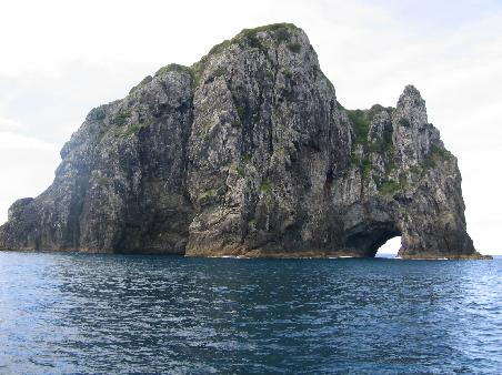 Hole in the Rock in den Bays of Island