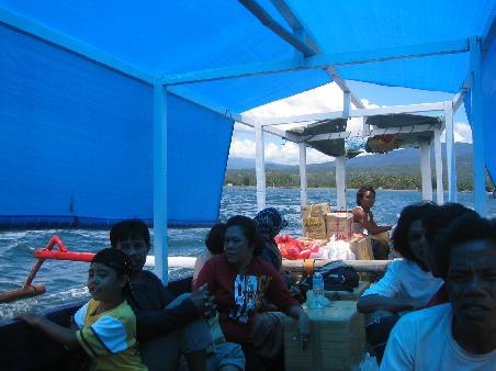 auf dem boot nach gili trawangan