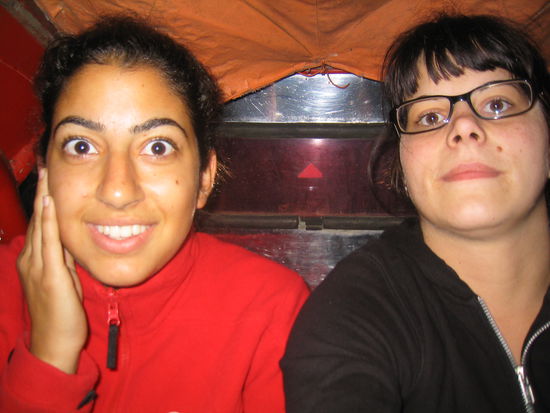 Maya und ines im trycycle!