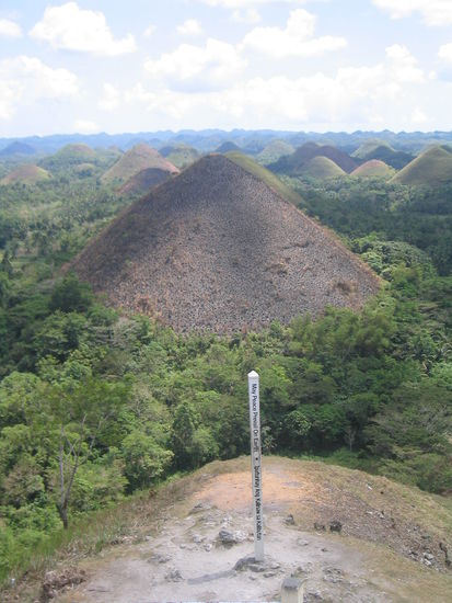 1268 überdimensionale maulwurfhügel! 