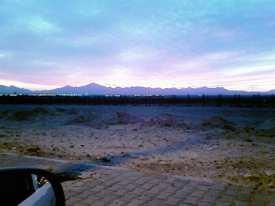 Wüste und Berge