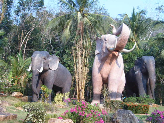Ko Chang heisst uebrigens Elefanteninsel