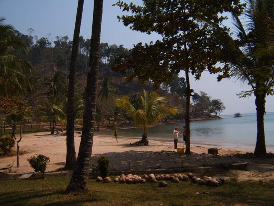 Dazu ein kleiner Privatstrand