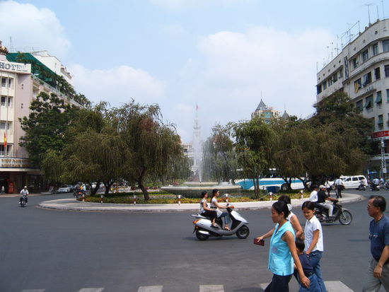 Hintergrund: People Committee Hall