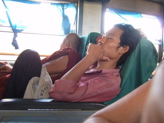 Unsere Nachbarn waehrend des 28 h Tripp.