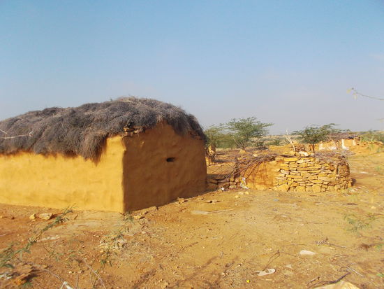 nein, dies ist nicht Udaipur - nur einfach ein schönes Motiv in Rajasthan 