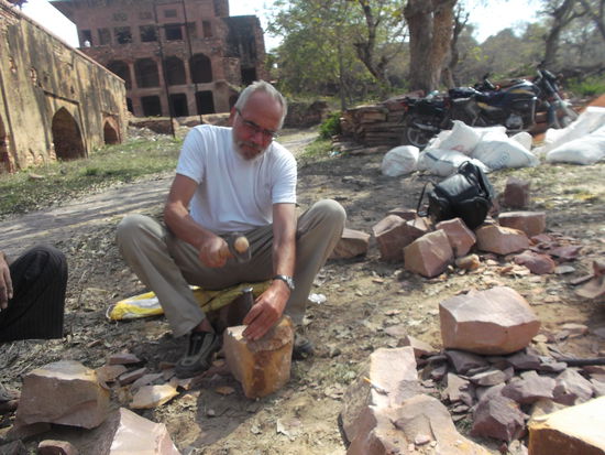 Zwölf Stunden am Tag für einen geringen Lohn schwere Arbeit leisten ... nicht wirklich was für mich!