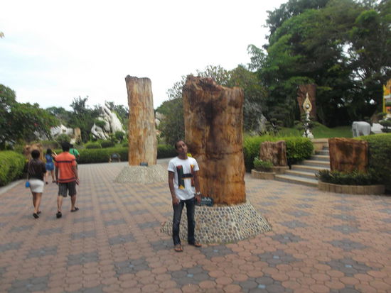 Im "One Million Year Stone Park" oder so ähnlich ... Nahe Pattaya.