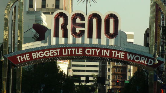 Reno Arch in der Virginia Street