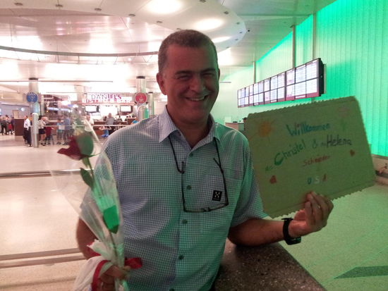 Warten auf Helena und Christel am LAX (L.As. internationaler Flughafen)