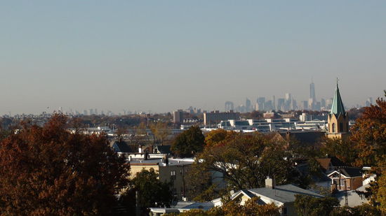 ...hier gehts mit der Skyline links vom oberen Bild weiter