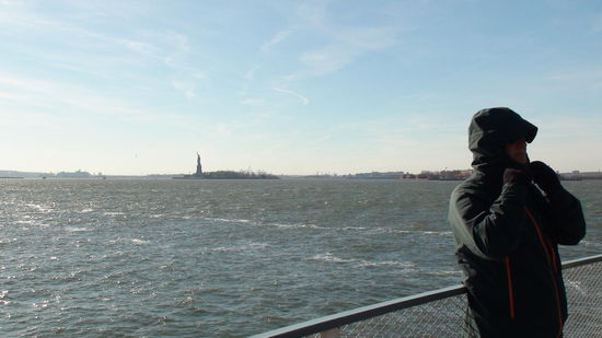 Mit der Fähre geht es auf Liberty Island
