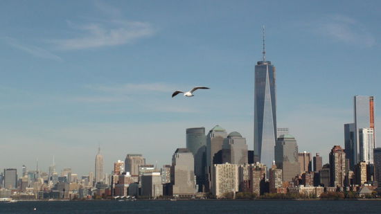 Hier bietet sich ein grandioser Blick auf das World Trade Center 1 und etwas links davon das Empire State Building.